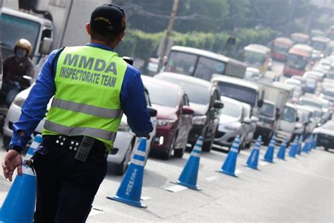 mmda uniform